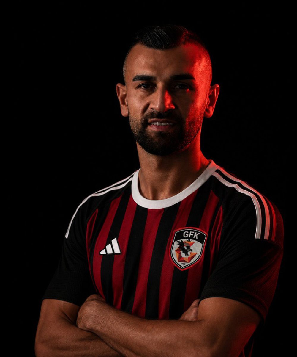 Serdar Dursun3-i6a75af8814a34.jpg